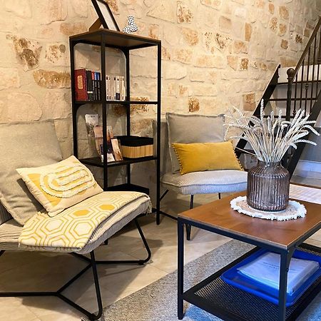 La Casita - Studio Confort Et Design - Emplacement Parfait - Uzes, Pont Du Gard Exterior foto